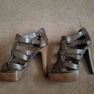 G by guess heels
